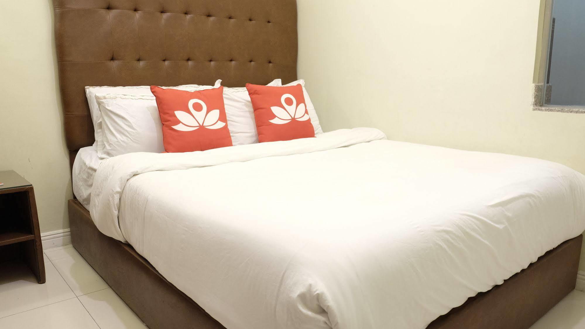 Zen Rooms Malate Robinsons Manila Exterior foto