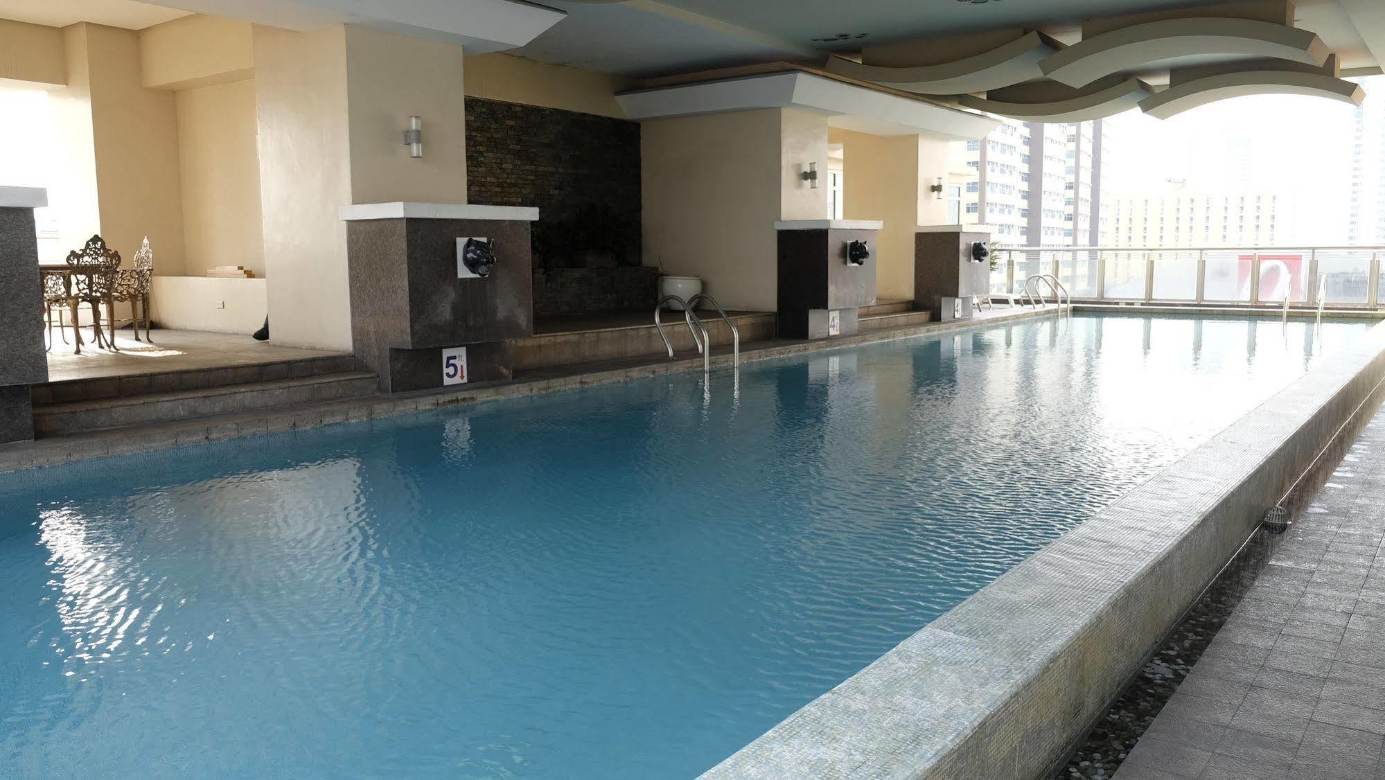 Zen Rooms Malate Robinsons Manila Exterior foto